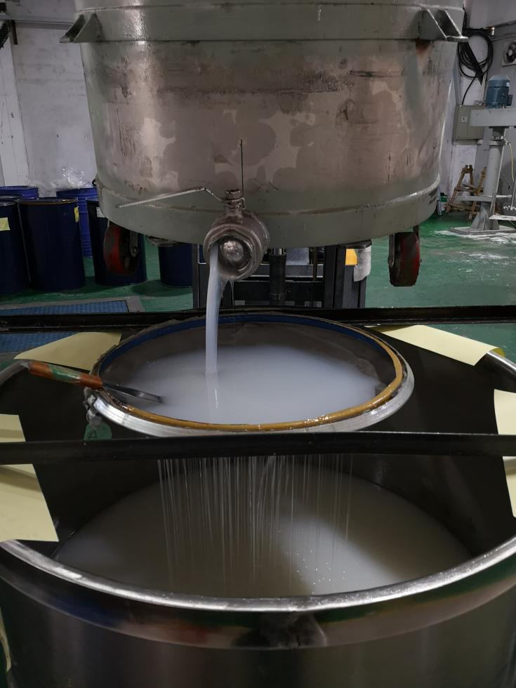 模具硅膠原料有雜質怎么辦？