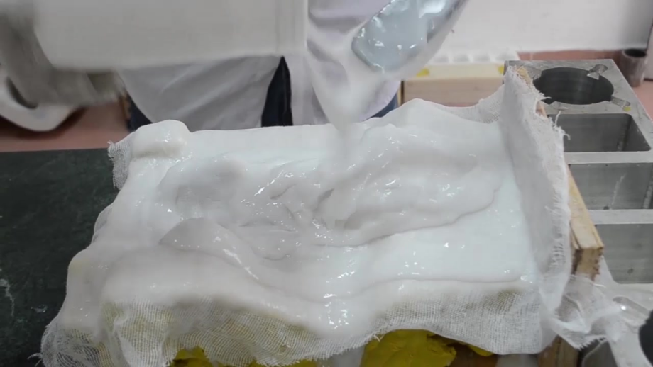 模具硅膠刷模如何使用，有什么需要注意的 ？