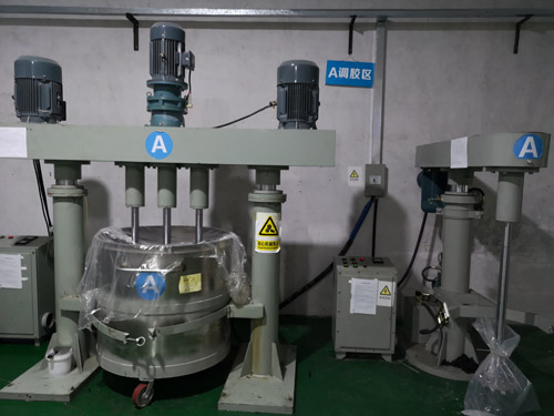 制作模具硅橡膠產品時需要什么設備？